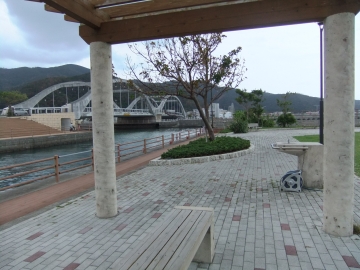 βθ뿩